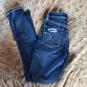 American Eagle button fly skinny jean